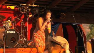 Kinnie Starr performance - 6th Song - Step Back