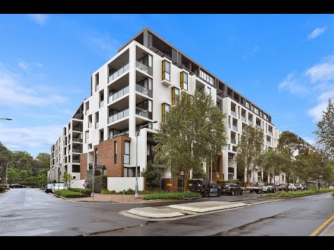 FOR SALE - Immaculate 2 bedroom plus parking at 122 Ross Street next to Harold Park