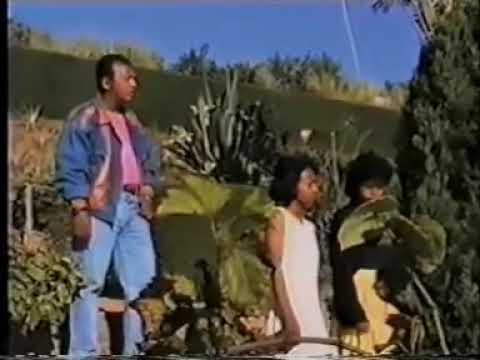 Eliane sy Emma Rahoviana re