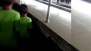 preview picture of video 'Naik KA BRANTAS dari stasiun KERTOSONO tujuan stasiun PASAR SENEN jakarta lewat jalur utara'