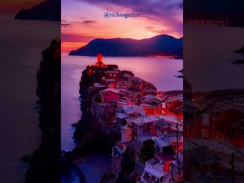 Biar liburan tetap seru tanpa bikin kantong bolong! Yuk, cek tips mengurangi biaya liburan di video terbaru kami! ✈️💸
