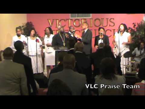 Bishop J. Nathan Paige & VLC Praise Team