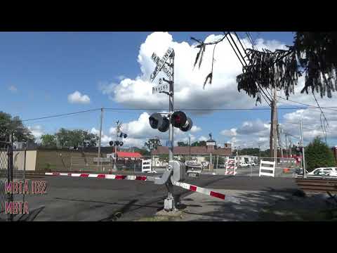 Railroad Crossing | Broadway St, Wakefield, MA