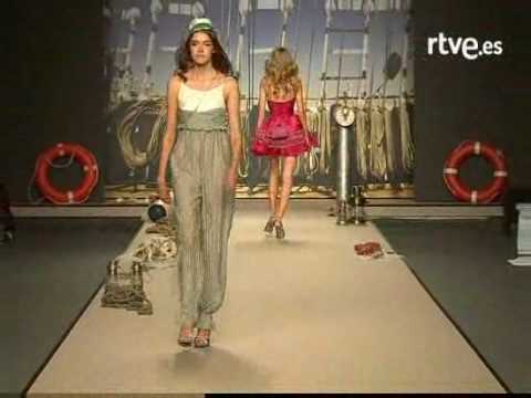 Desfile de Alma Aguilar en Cibeles 2008