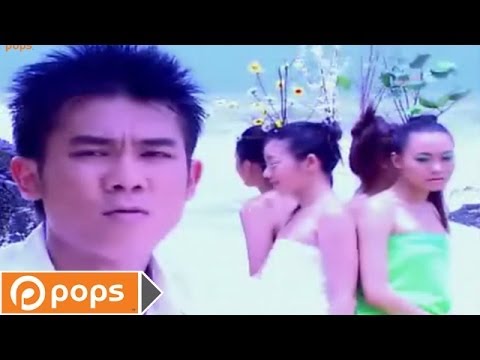 Thể hiện bởi Vân Quang Long