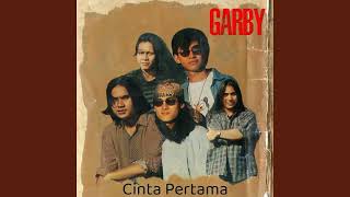 Download lagu Garby - Cinta Pertama mp3