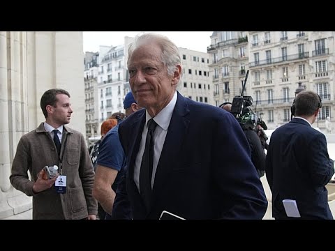 Iran : Dominique de Villepin exhorte Donald Trump à ne pas intervenir militairement