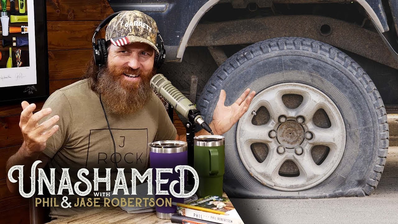 Ep 557 | Jase's 3-Hour Tire Repair Turned Into a Bible Study with 20 People