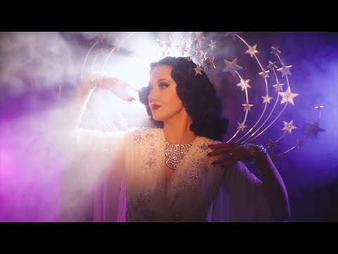 Episode 5 - Costume Creation with Miss Eliza Delite