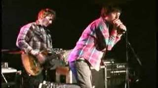 No Age "Everybodys Down"(simultaneous mishap)