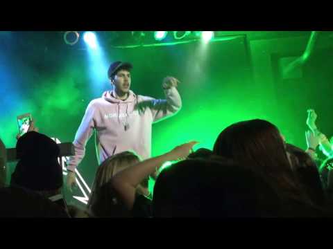 Kynda Gray ft Sierra Kidd - Juckt Live in Bochum 26.11.2016