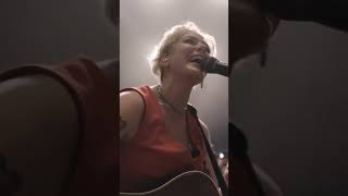 Betty Who - where I wanna be is with you #bettywho #pop #wannabe #acoustic #livemusic #thebigtour