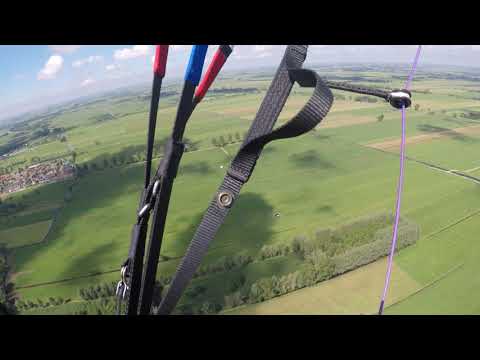 Noordeloos - The Netherlands - 13-06-2020 - 11:14 - Maurik Paragliding
