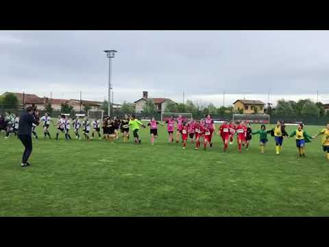 Pulcine Under 10 Femminile ~ Torneo Riozzese, esultanza in tuffo
