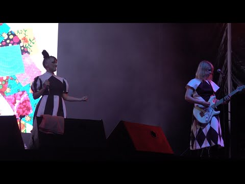 Le Tigre - On the Verge (live at Primavera Sound Porto, 09.06.2023)