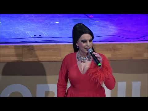 4 ples travesti Divoké kočky 2023 - Lucie Bílá - Už nikdy víc