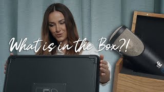 Video thumbnail for Unboxing: RNT SE Electronics Rupert Neve Condenser Microphone by Rusanda Panfili