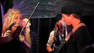 COCO and the BUTTERFIELDS - ITS A HARD KNOCK LIFE