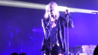 Metric - Fortunes (Live at The Forum, London, 2015)