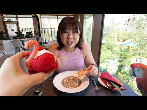Eating at Asia’s Largest Bird Park Restaurant