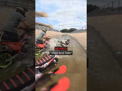Dirt Bikes Falls in the River - WTF Moment 🤣🔥