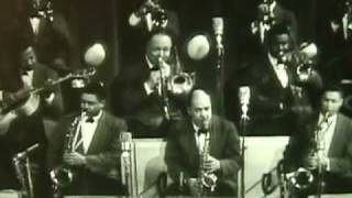 Basie Orchestra plays Corner Pocket.wmv