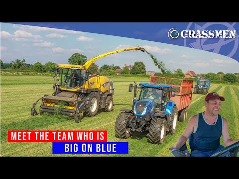 The sun is out and the phone won’t stop ringing for this contractor! Silage with T & P W Richards!