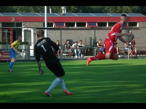 Heukelum 1 - Emplina 1, Ferry Meijdam scoort 3-1