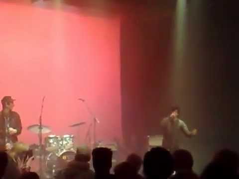 Flowstof @ Kunstbende 10-3-2010.mp4