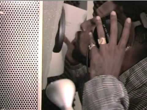 Kempi - Revolutie (Remix) Ft. The Outlawz   DJ Smoke.flv