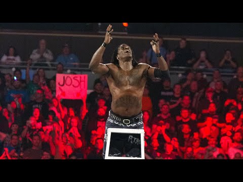 R-Truth Credits A Fan For Coming Up With Royal Rumble Ladder Spot