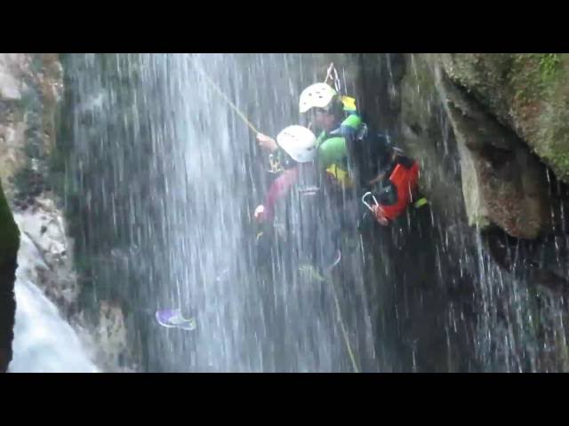 טיול קניוניג בדרום כרתים עם ערוצים בטבע