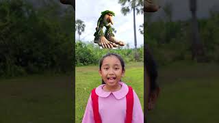 Download lagu Squid game doll hungry candy so much 🍉🍎🍓🍭🥭#shorts mp3