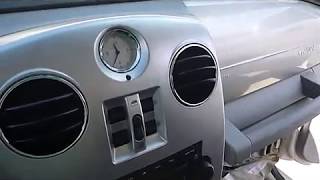 Chrysler PT Cruiser Stereo Removal