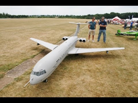 GIANT SCALE RC AIRCRAFT COMPILATION AT LMA RAF COSFORD # 2 - 2014
