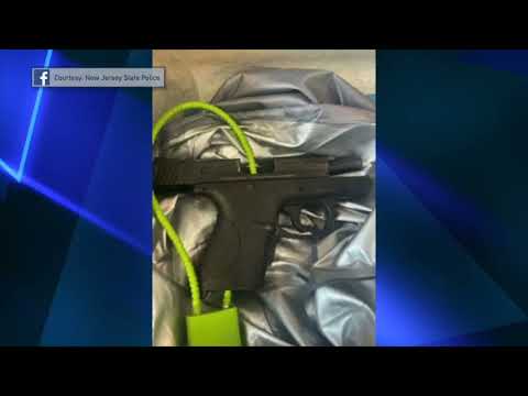 TSA Gun Newark Airport