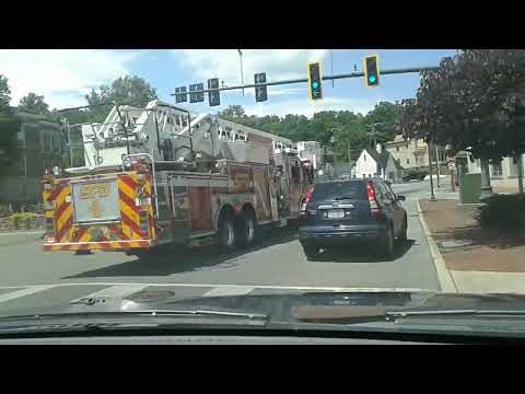 Staunton FD Engine 1 and Truck 1 responding in Staunton, VA