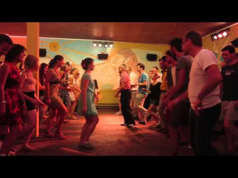 Initiatie Lindy Hop door Ivan Van Wassenhove