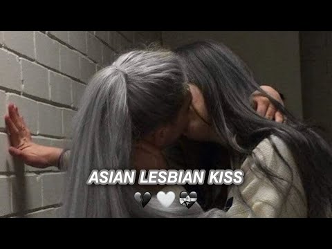 [GL] Asian lesbian kiss🦋(they kisses is so damn... hot)