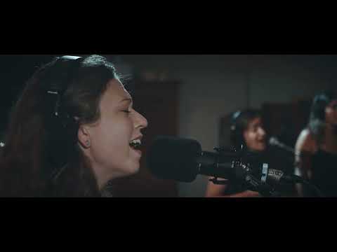 Andréane Le May - Fading Shadows (live)