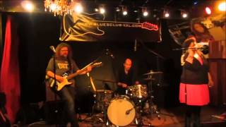 Tangled Eye @ Bluesclub XXL - "Doctor Man"