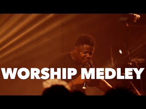 Spirit Filled Worship Medley 2025 | Folabi Nuel at AGC Middletown