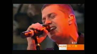 Rob Thomas performs This Is How A Heart Breaks on Sunrise 2005