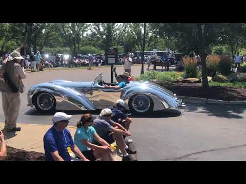 Randy Grubb and Owner accepting award for the “Falconer Dodici” at Concours d’Elegance 2021