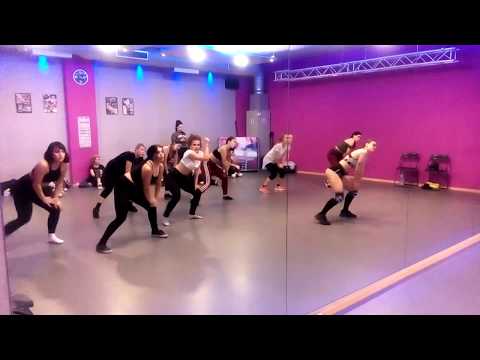 Twerk workshop by Yota Poulidou (Queens On Top)