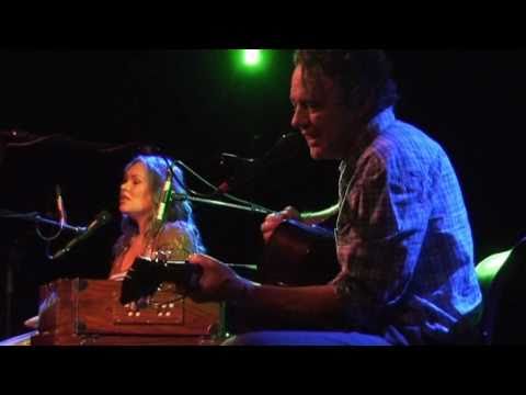 Mark Olson and Ingunn Ringvold live at Paradiso in Amsterdam Oct 2010 - part 4 of 5