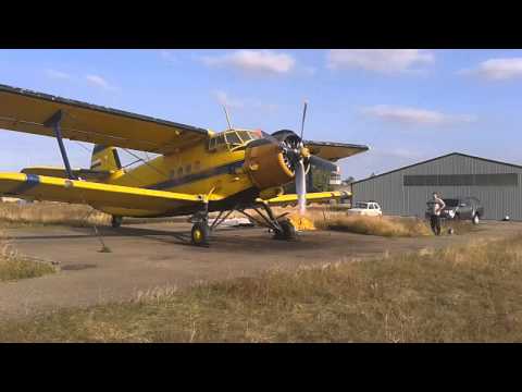 Antonov AN-2 Startup