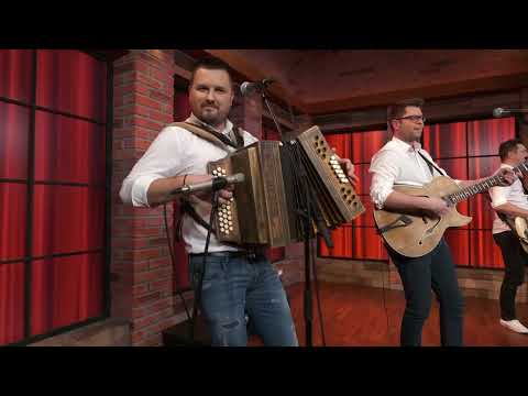 Ansambel Prva liga - Pa je rekla (Veseljak v živo z Darjo Gajšek)