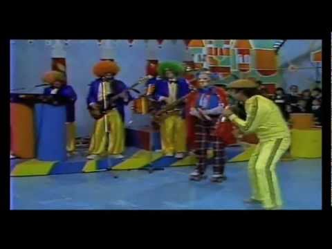Los Bochincheros - Hola Don Pepito, Hola Don José
