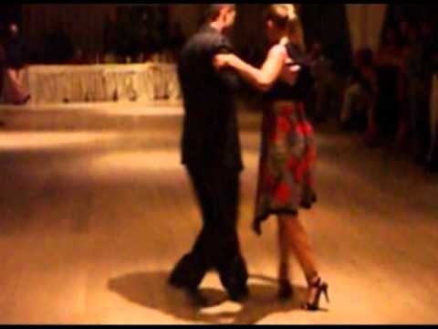  Andrea Misse  and  Javier Rodriguez  are  dancing  to  the  tango  "  Arrabal  "